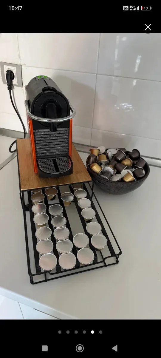 Cafetera Nespresso naranja
