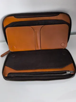 Cartera Bellroy Carry Outwallet Negra/Marrón