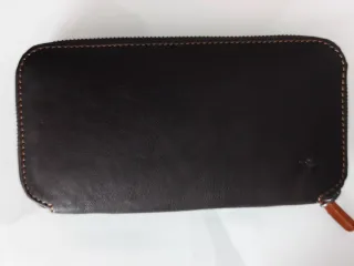Cartera Bellroy Carry Outwallet Negra/Marrón