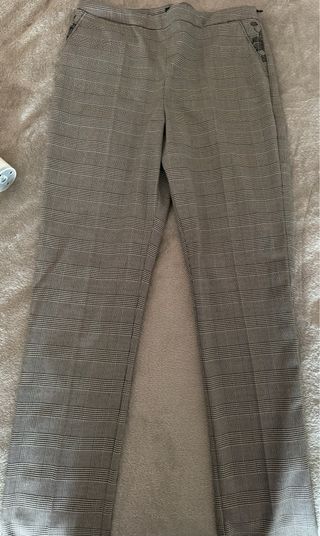 Pantalón vestir cuadros gris