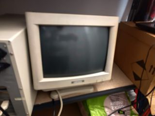 Kit Ordenador Antiguo Beige/Blanco