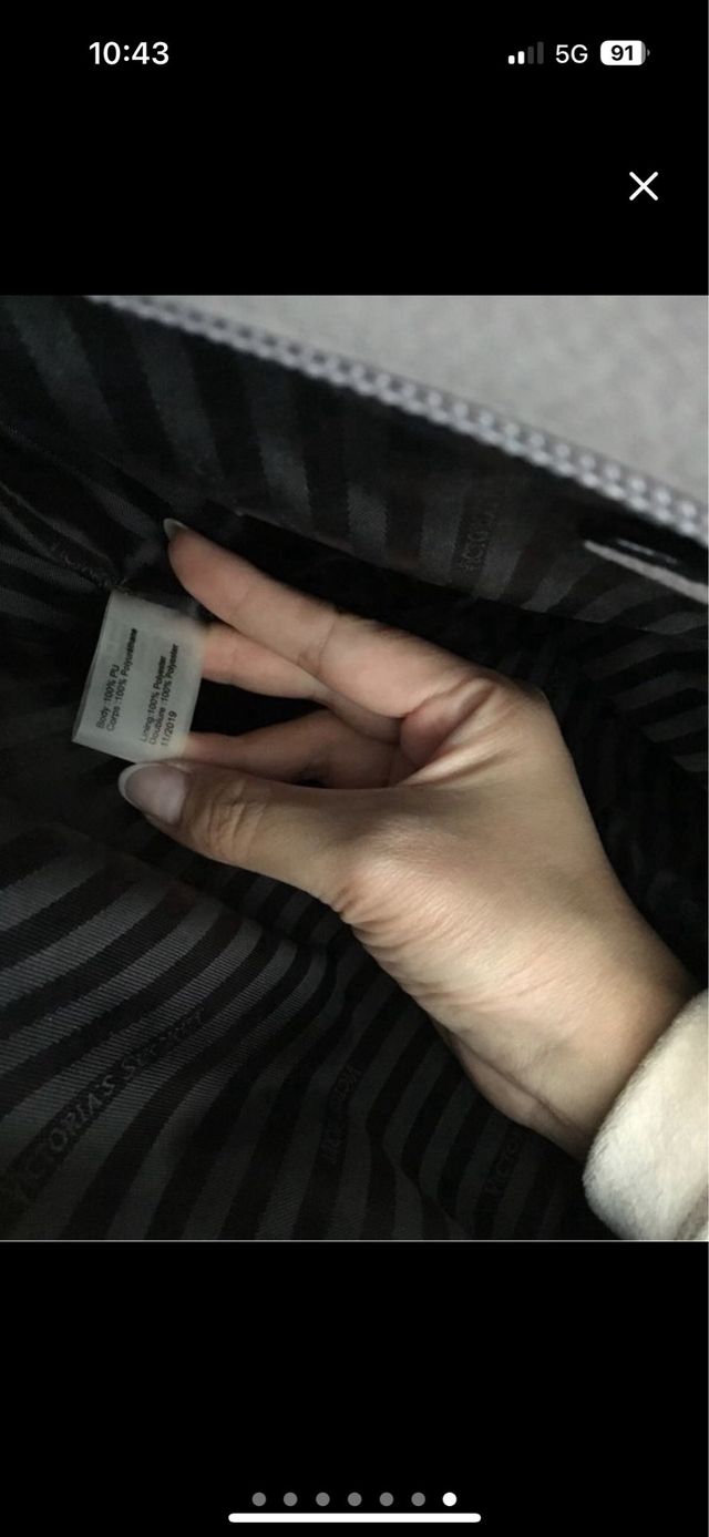 Bolso Grande Victoria's Secret Gris Acolchado