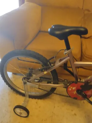 Bicicleta niña 20 nueva sin usar