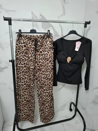 Conjunto mujer estampado leopardo