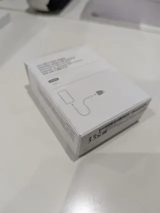 Caja de Adaptador Apple 20W USB-C