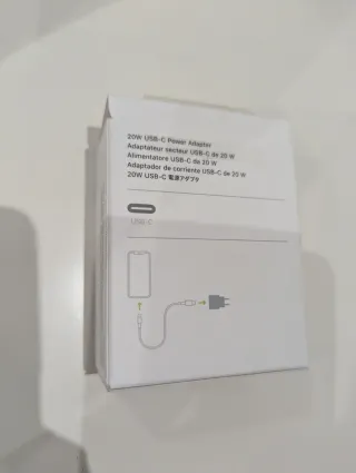 Caja de Adaptador Apple 20W USB-C