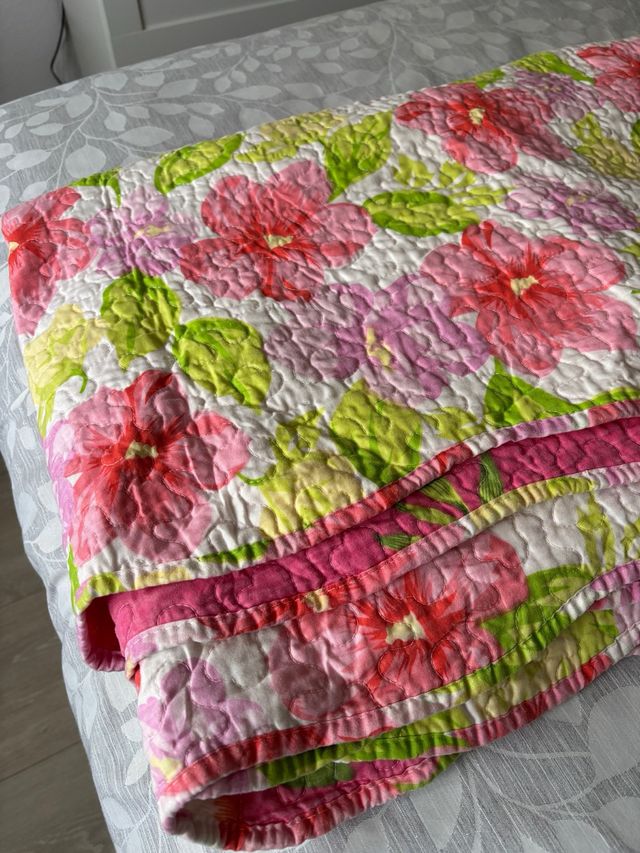 Colcha floral reversible 90/105 cm