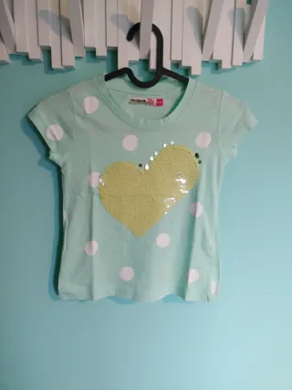 Camiseta Desigual niña 5/6 años corazón lentejuela