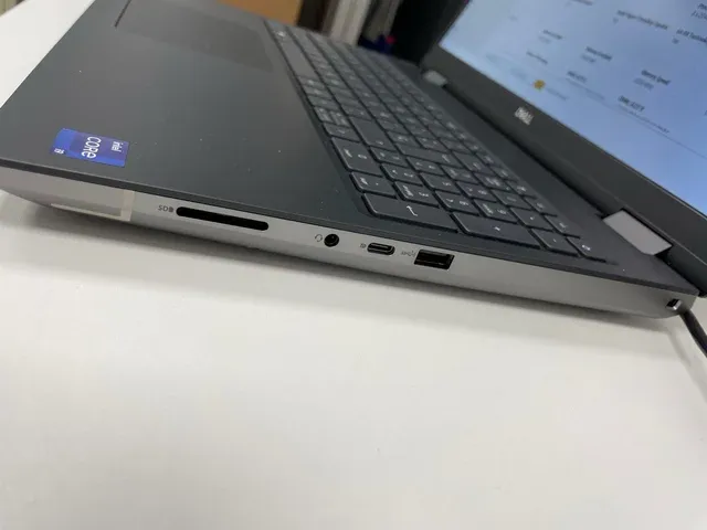 Portátil Dell Precision 7680 Nuevo