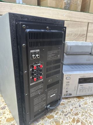 Equipo Sonido Sony Subwoofer y Receptor AV