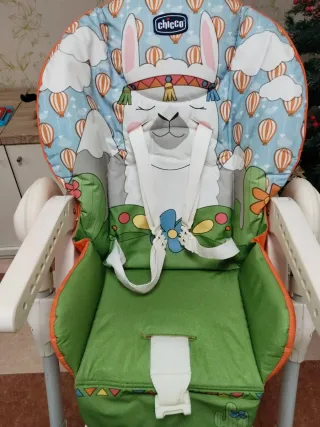 Trona Chicco reclinable y regulable en altura