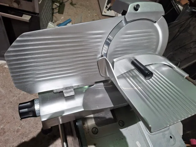 Cortafiambre industrial 25cm