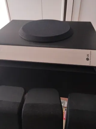 Sistema de Sonido LG Negro/Plateado