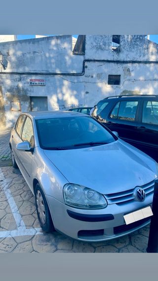 Volkswagen Golf V 1.6