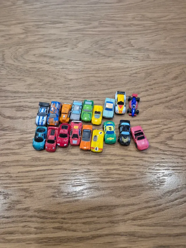 Coches a escala Micromachines elige el tuyo