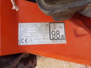 Cortacésped Husqvarna LC 351SP