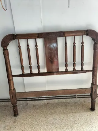Mueble antiguo de roble
