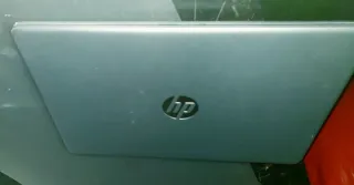 Portátil HP 14 Ryzen 7 8GB RAM 256GB SSD