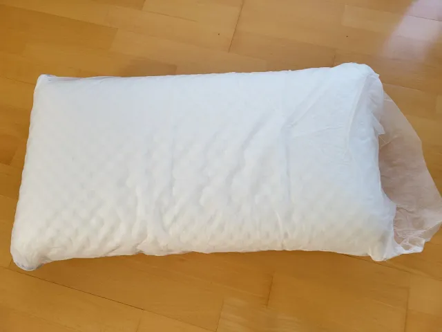 SIN USAR Almohada viscoelástica Plus
