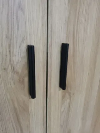 Armario 3 puertas y 2 cajones