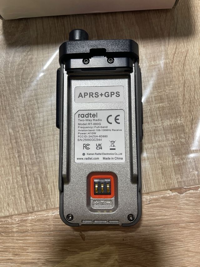 Radtel RT-880G GPS APRS Radio Walkie Talkie