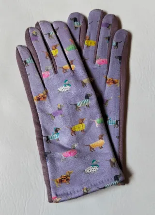 Guantes malva con perros teckel