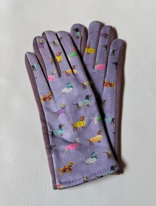 Guantes malva con perros teckel