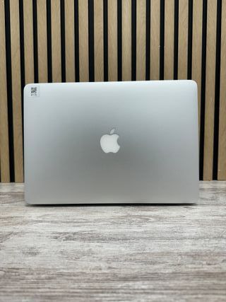 MacBook Air 13" 2015 i7 8gb 500gb SSD
