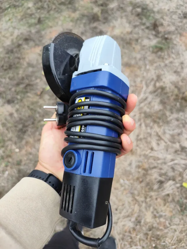 Amoladora angular eléctrica azul