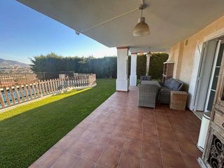 Chalet en alquiler en El Faro de Calaburra - Chaparral en Mijas