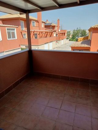 Casa pareada en venta en San García en Algeciras