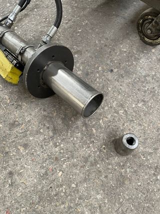 Embutidora de tubos portátil