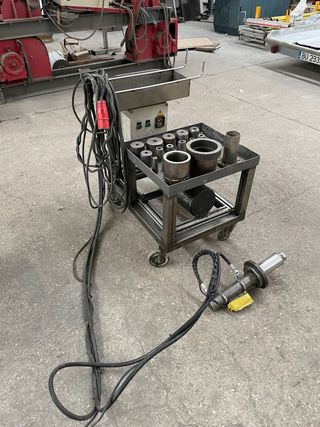 Embutidora de tubos portátil