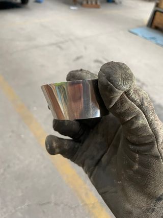 Embutidora de tubos portátil