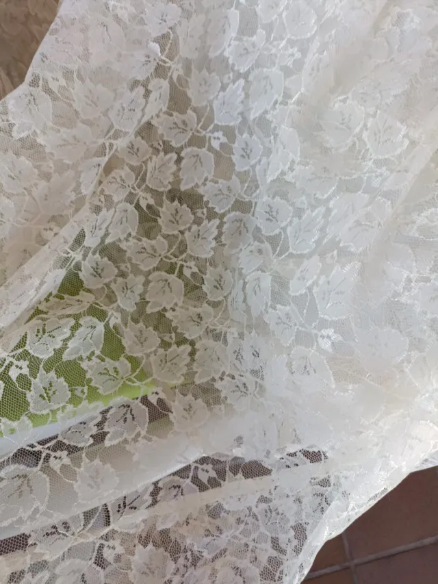 Visillos de encaje beige  1'78 por 2'20