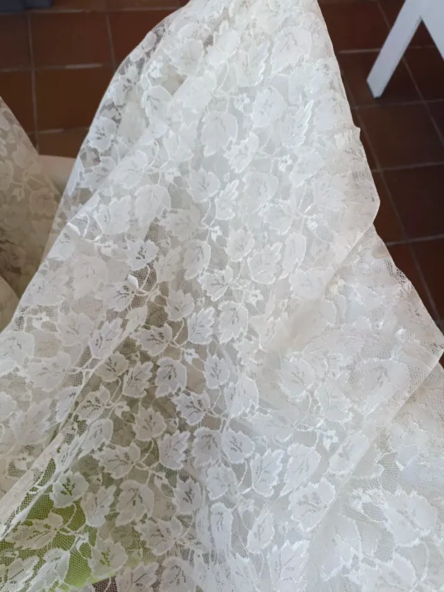 Visillos de encaje beige  1'78 por 2'20