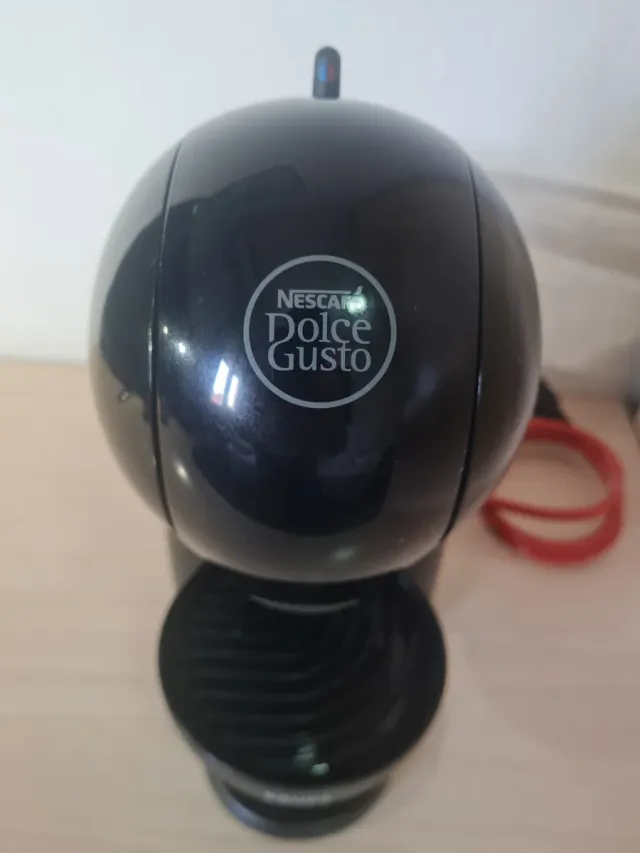 Cafetera Nescafé Dolce Gusto Piccolo XS Krups