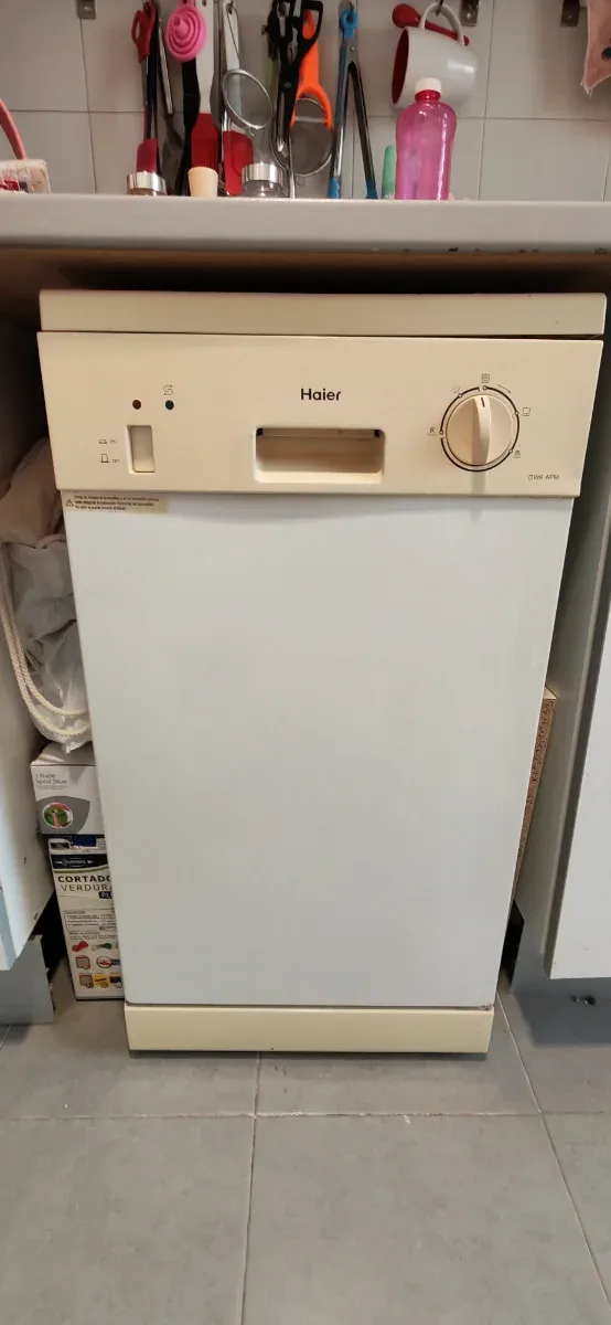 Lavavajillas Haier de 44cm de ancho