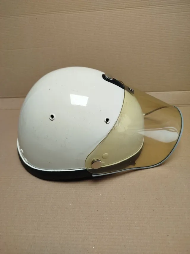 Casco Antidisturbios Policía Armada Antiguo
