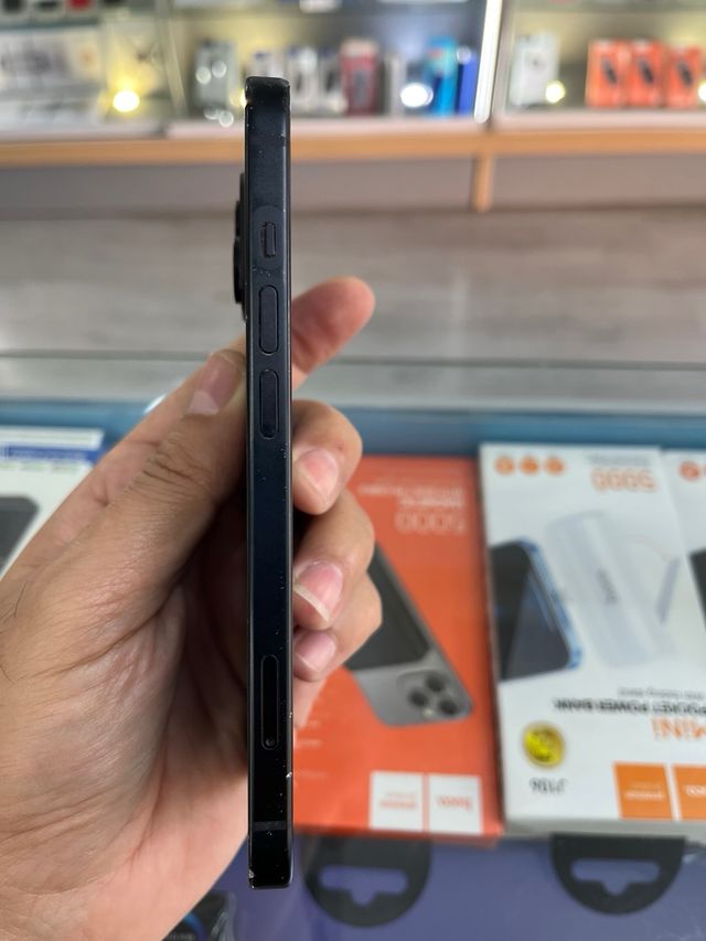 iPhone 15 128GB Negro