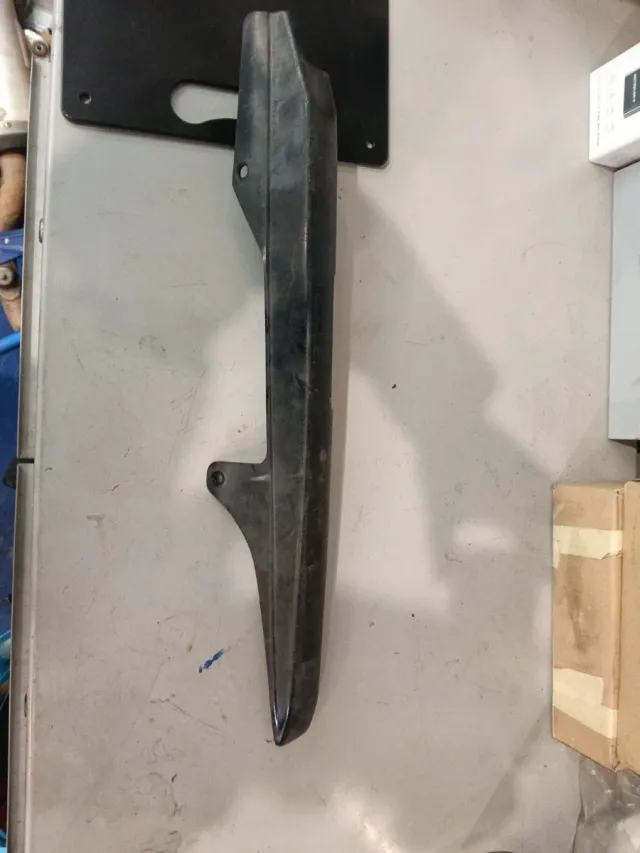 Protector cadena Honda CBR 600 RR (99)