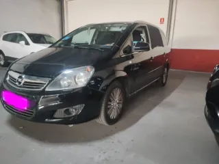 Opel Zafira 2011