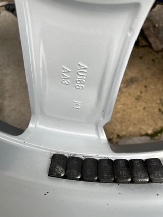 Llantas Audi 17 originales con neumáticos michelin