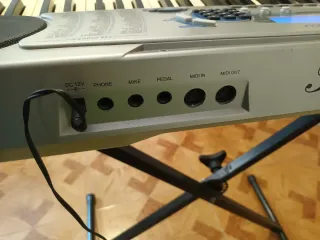 Piano Ringway TB600M