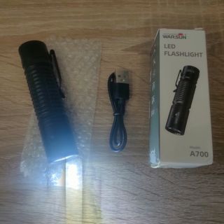 Linterna LED Warsun A700 NUEVA