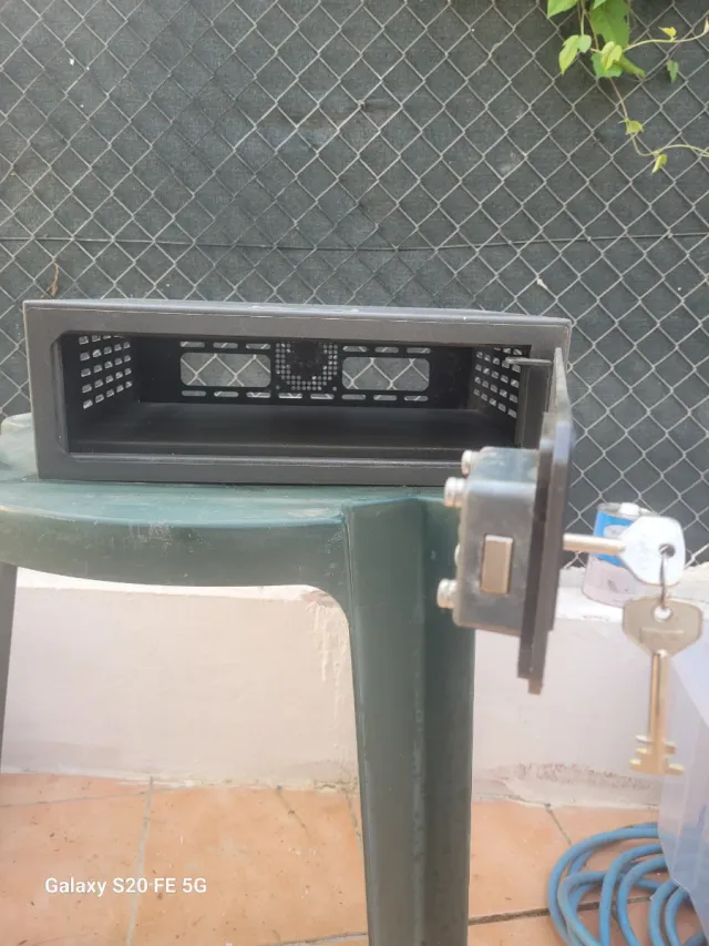 Carcasa para grabador IPTECNO