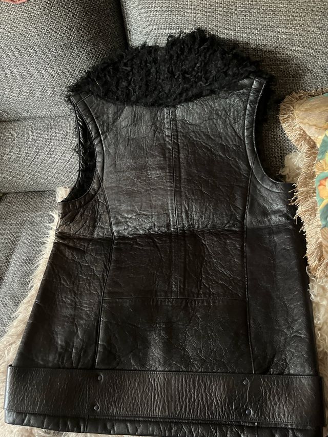 Chaleco H&M Piel Negro Talla XS