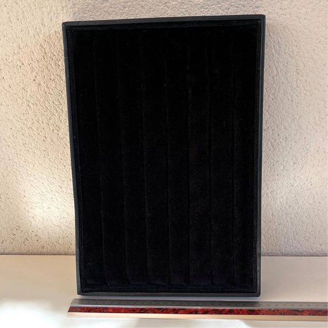 Bandeja expositora para anillos