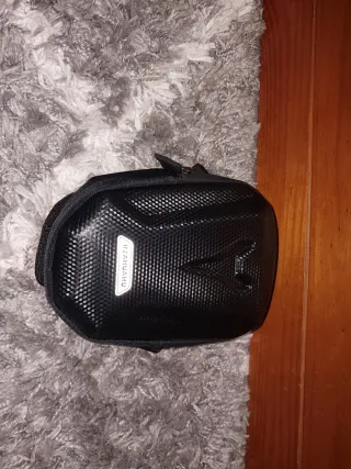 Pernera para moto sin estrenar, en su bolsa.