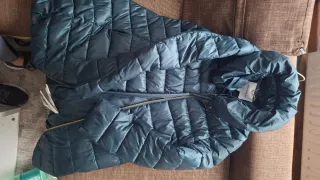 Plumífero Pedro del Hierro verde botella. No azul